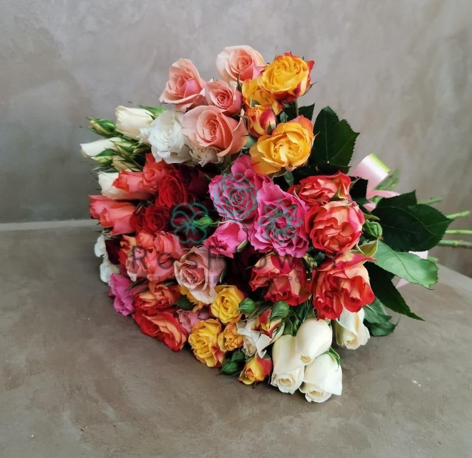 Букет цветов из: Розы в Чиркее