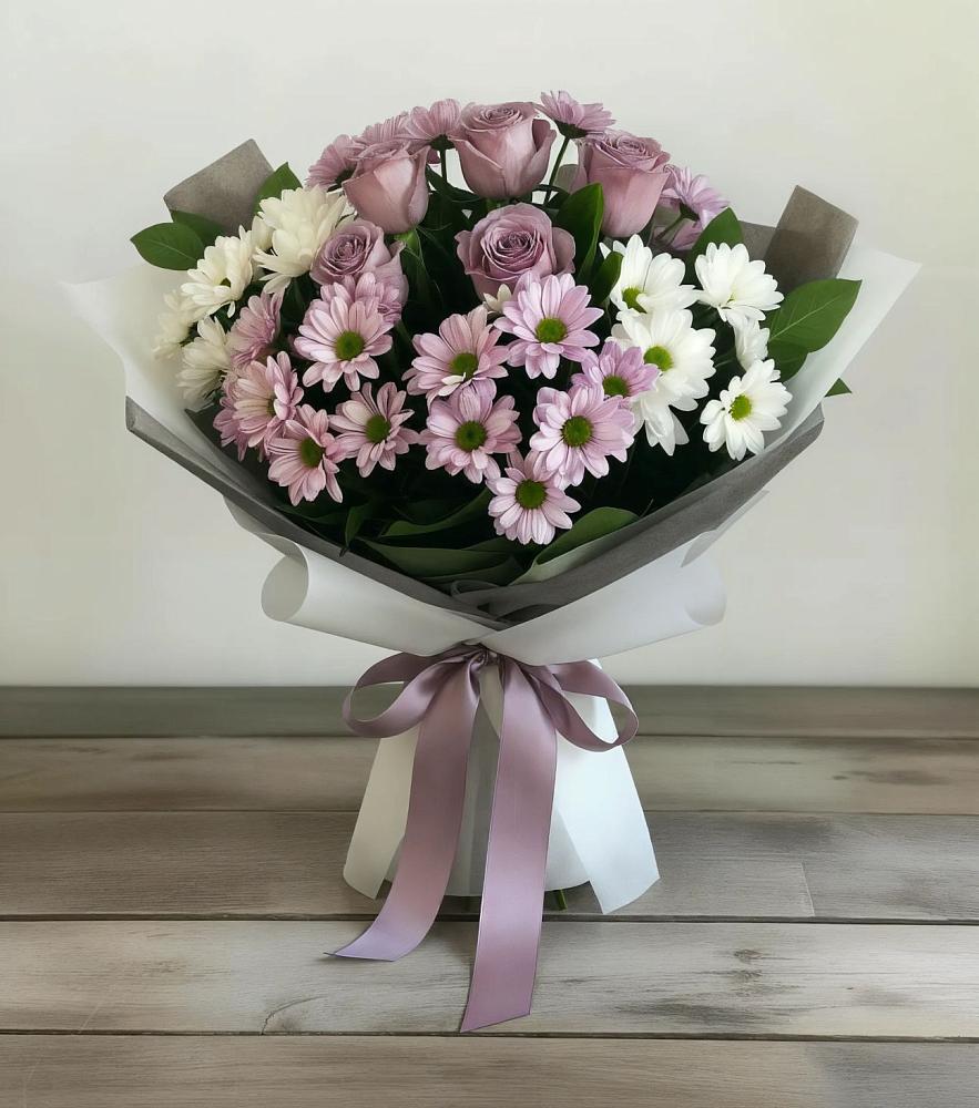 Букет цветов из: Хризантемы и Розы в Чиркее