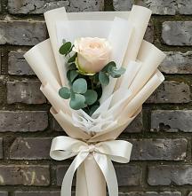 Букет цветов из:  Розы в Чиркее