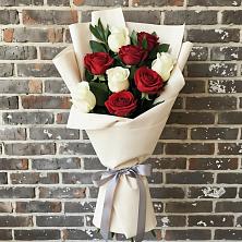 Букет цветов из:  Розы в Чиркее