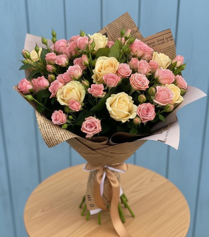 Букет цветов из: Розы в Чиркее