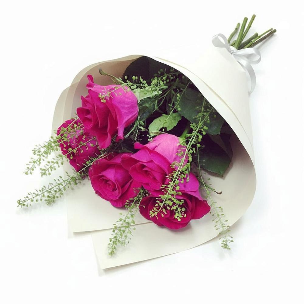 Букет цветов из: Розы в Чиркее