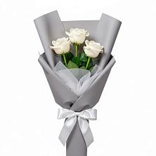 Букет 3 белые розы в Чиркее