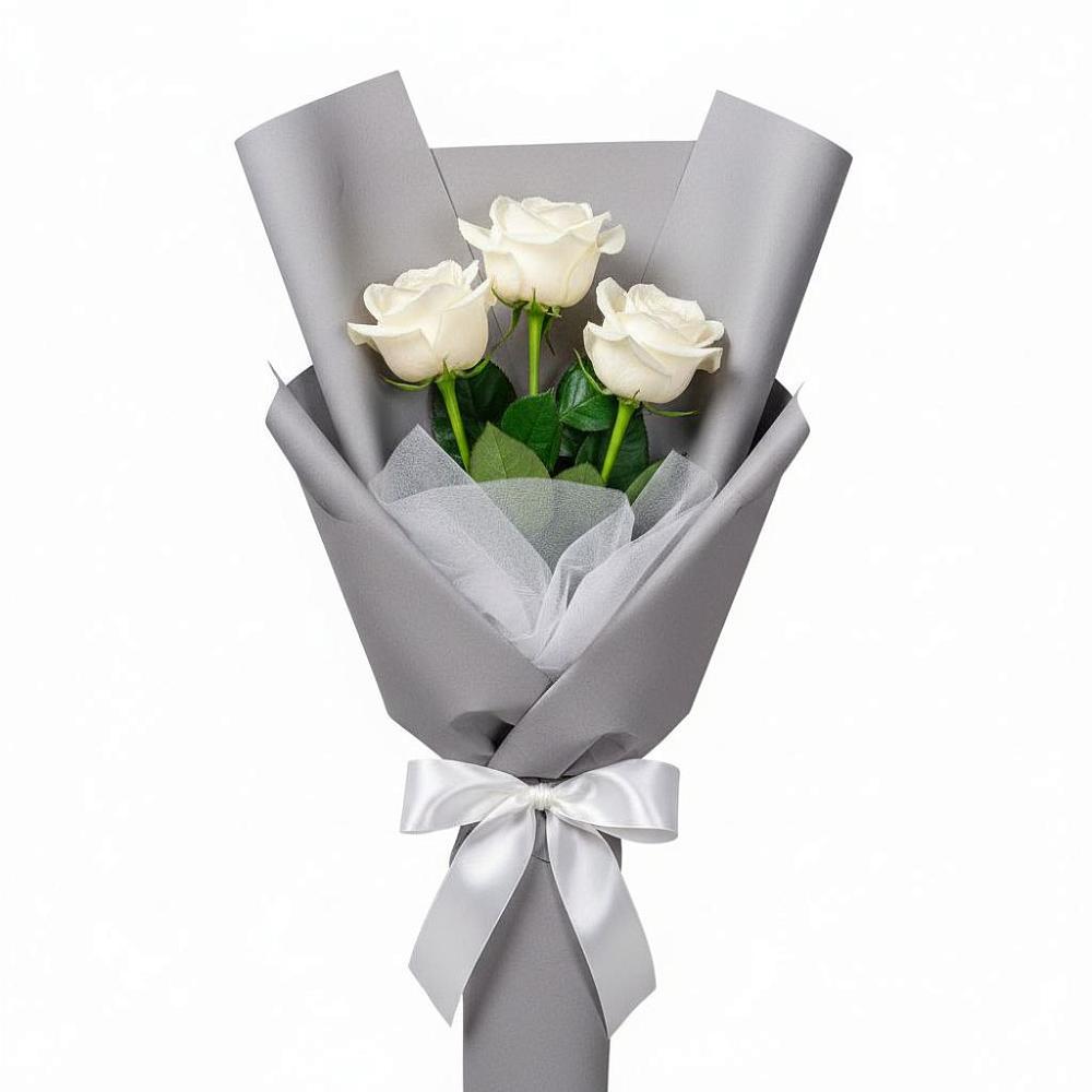 Букет 3 белые розы в Чиркее
