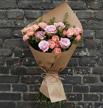 Букет цветов из:  Розы #REPLACE_PRED# Чиркее