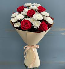 Букет цветов из:  Розы и Хризантемы в Чиркее