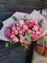 Букет цветов из:  Розы в Чиркее