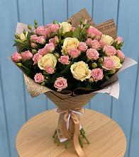 Букет цветов из:  Розы в Чиркее