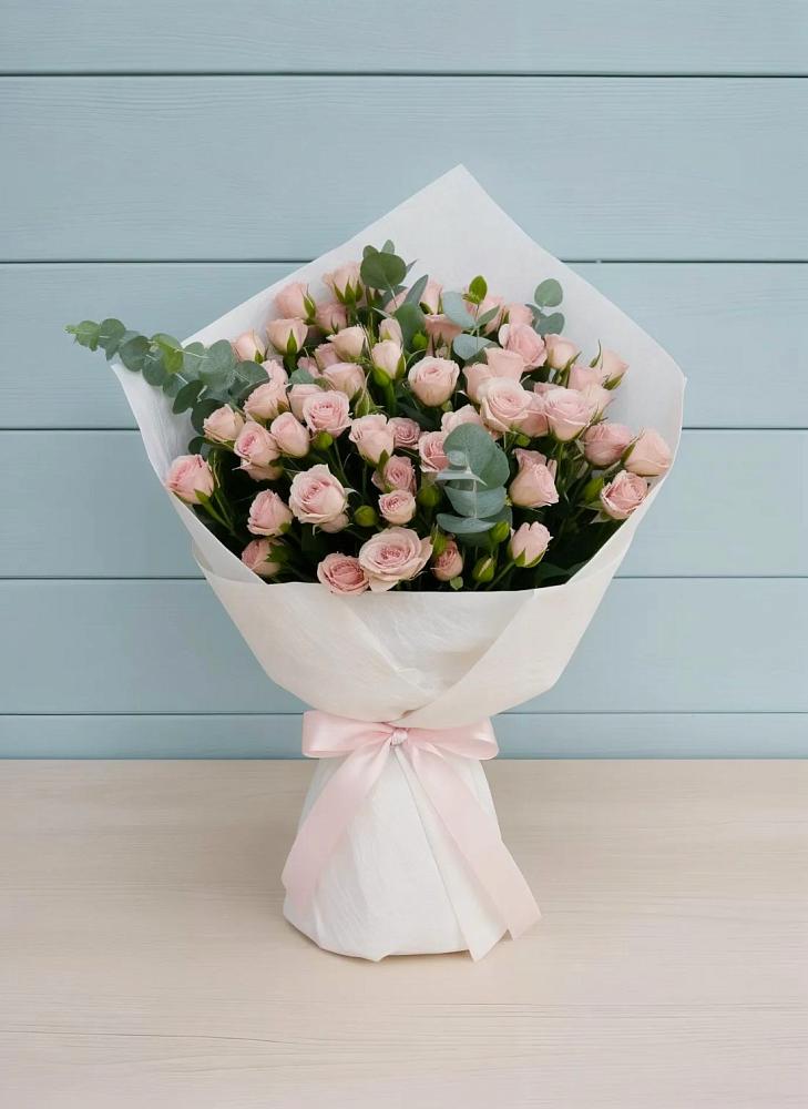 Букет цветов из: Розы в Чиркее