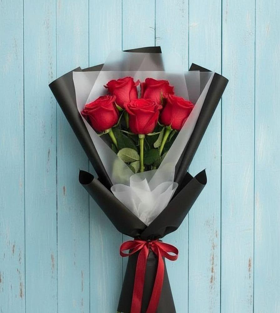 Букет цветов из: Розы в Чиркее